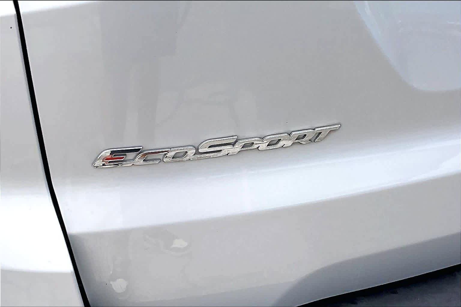 Used 2020 Ford EcoSport SE FWD image 33