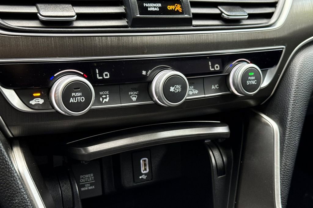 Used 2020 Honda Accord Hybrid image 19