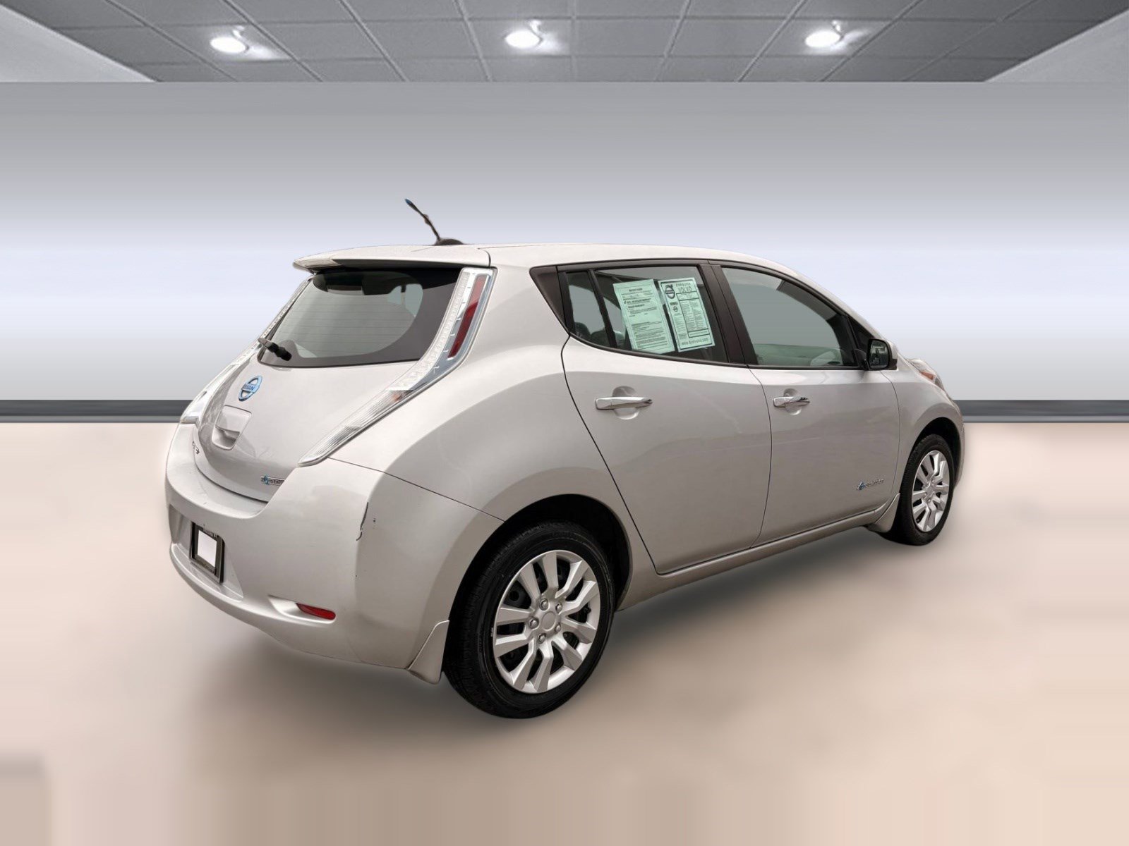 Used 2013 Nissan Leaf S image 9