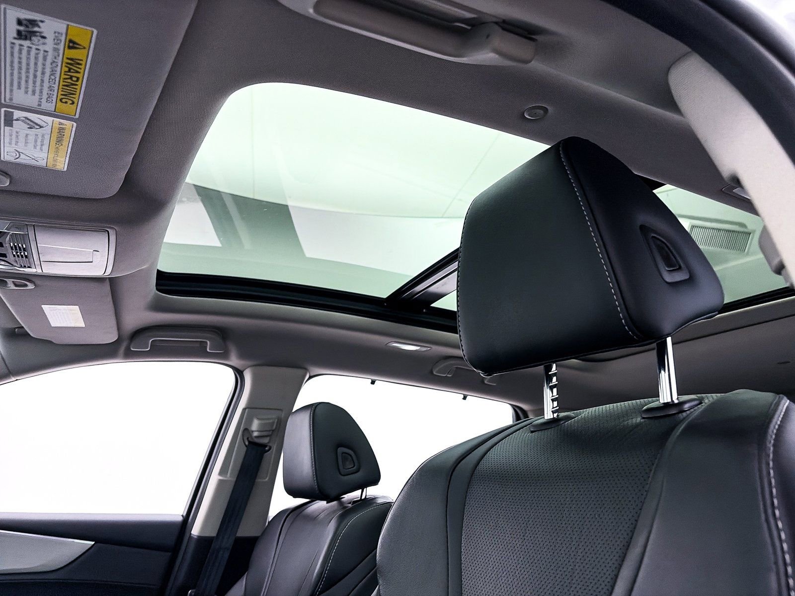 Used 2023 Acura MDX FWD w/ Technology Package image 6