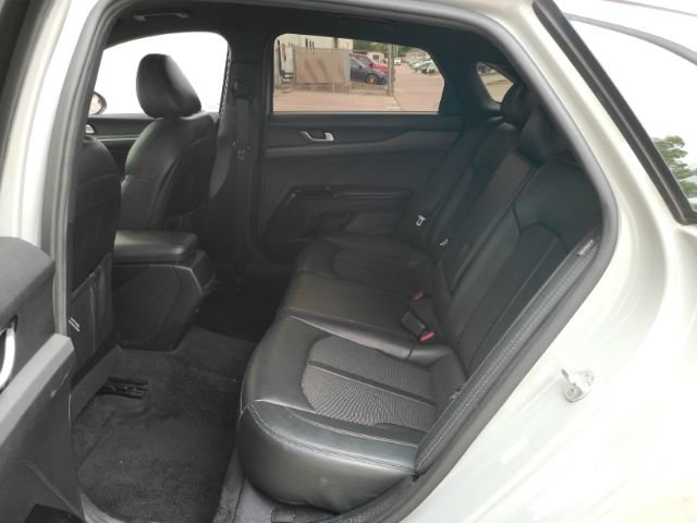 Used 2022 Kia K5 GT-Line FWD image 19