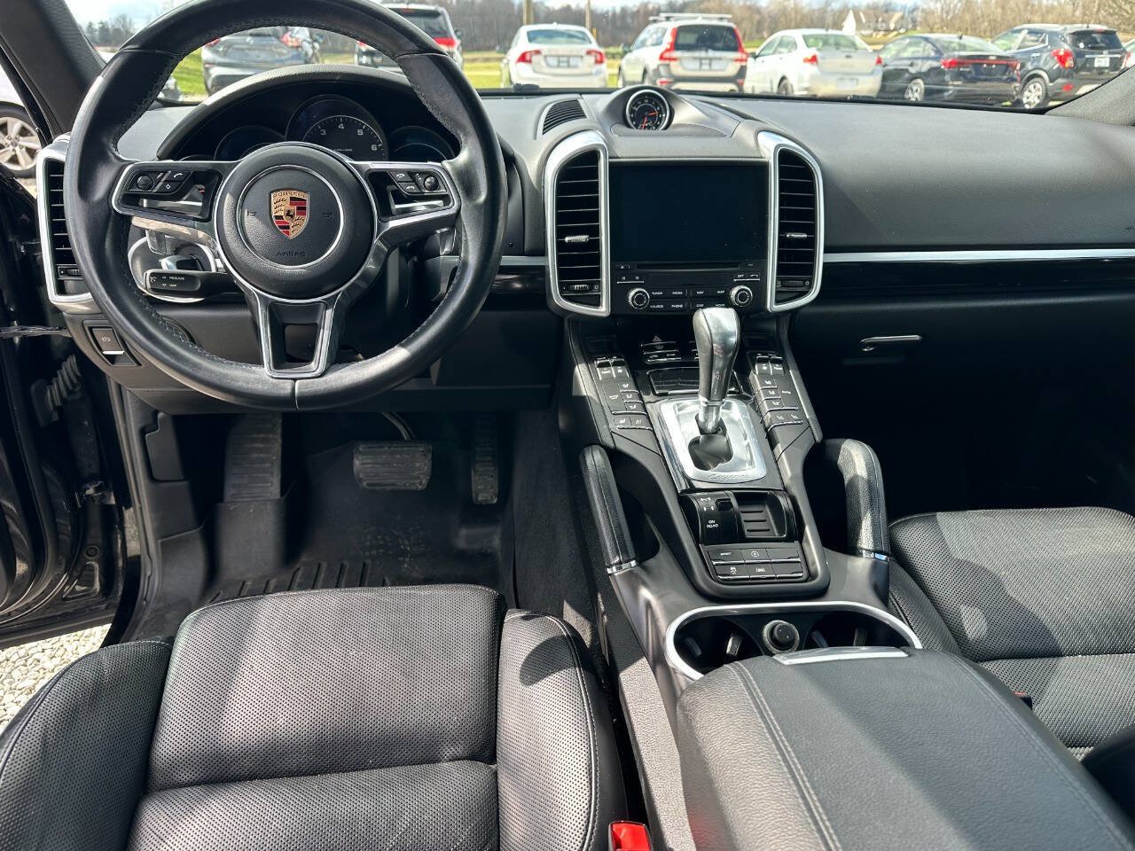 Used 2017 Porsche Cayenne Platinum Edition AWD/4WD image 14