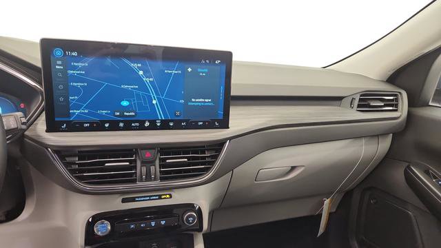 New 2026 Ford Escape SE w/ PHEV Premium Package image 17