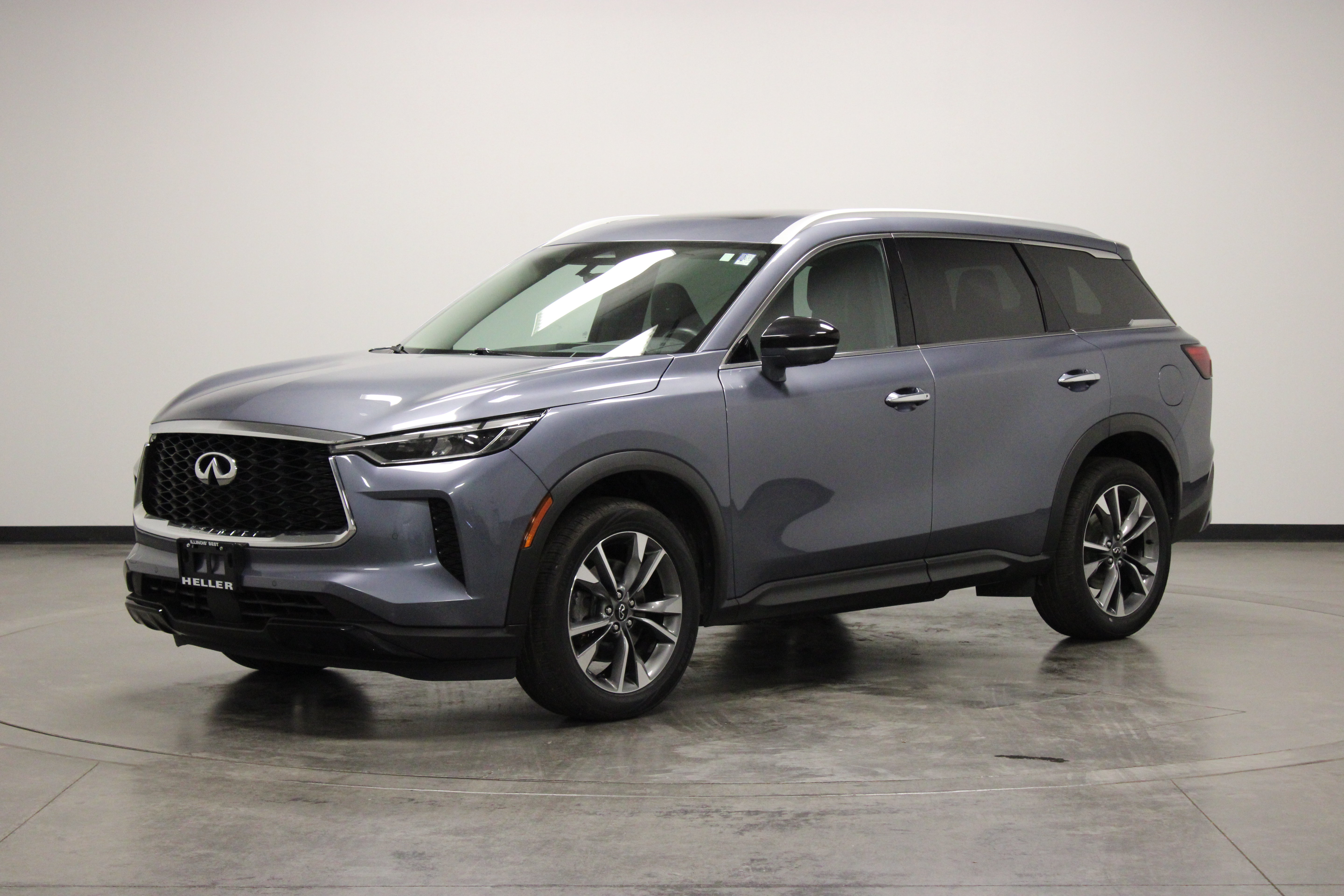 Used 2024 INFINITI QX60 Luxe AWD/4WD image 4