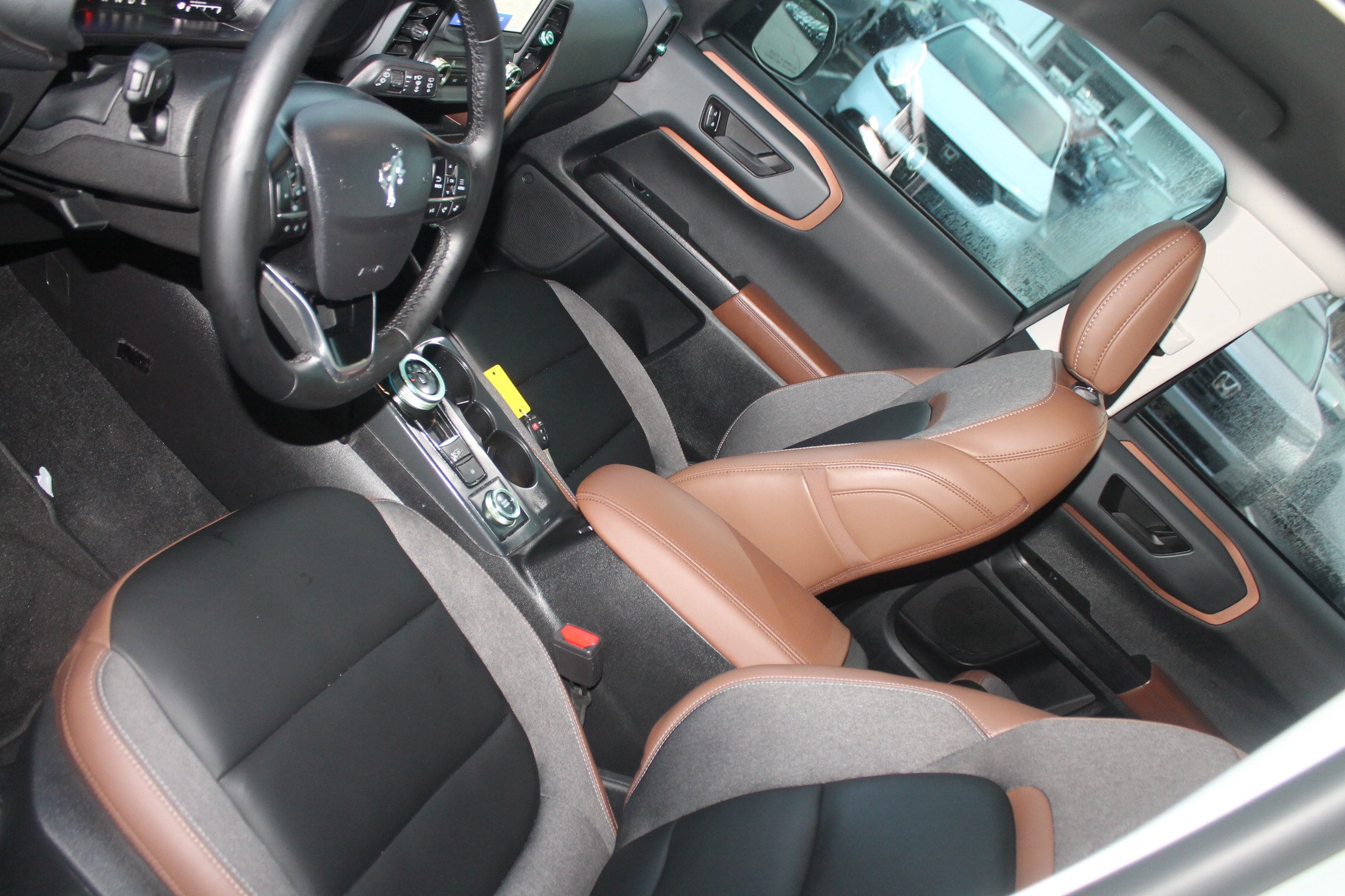 Used 2024 Ford Bronco Sport Outer Banks AWD/4WD image 15