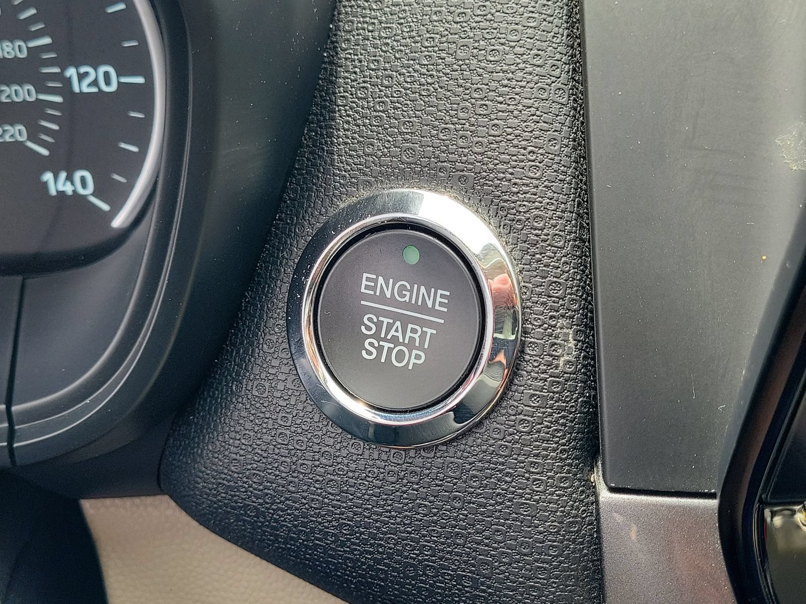 Used 2021 Ford EcoSport SE FWD image 26