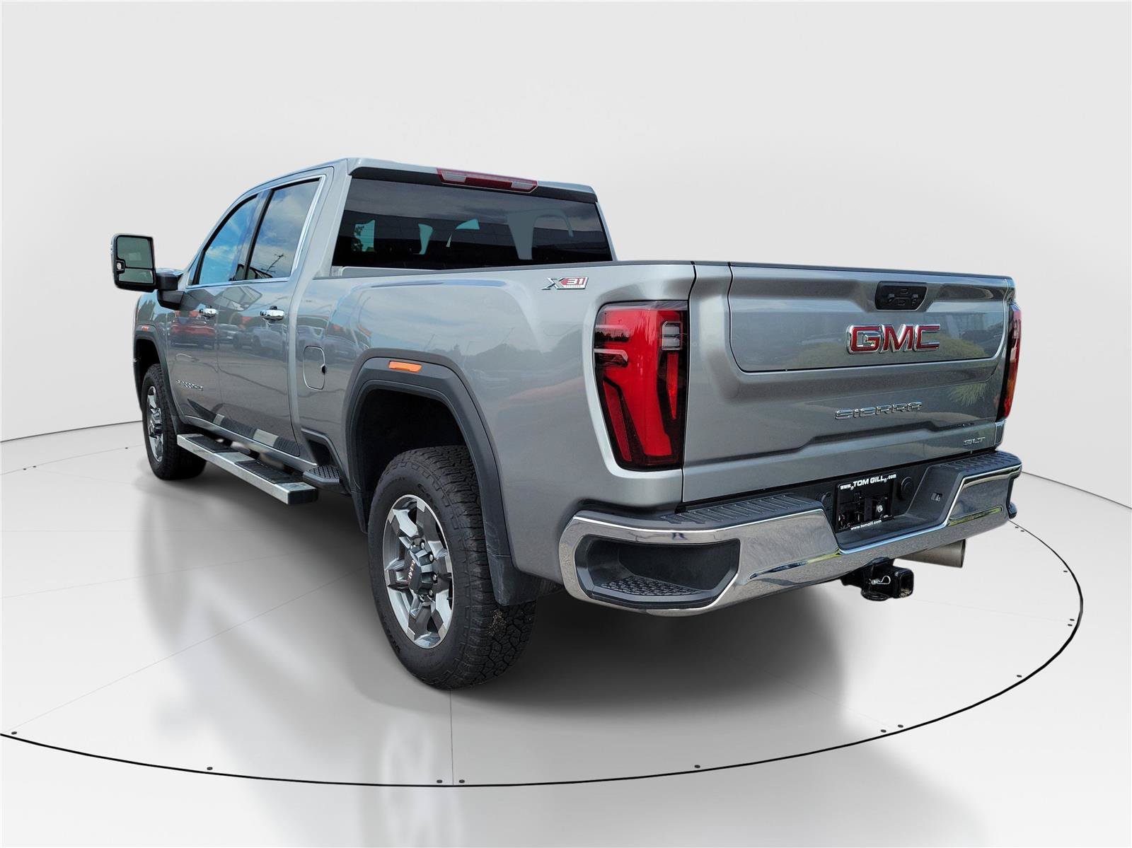 Used 2026 GMC Sierra 2500 SLT w/ SLT Convenience Package AWD/4WD image 3