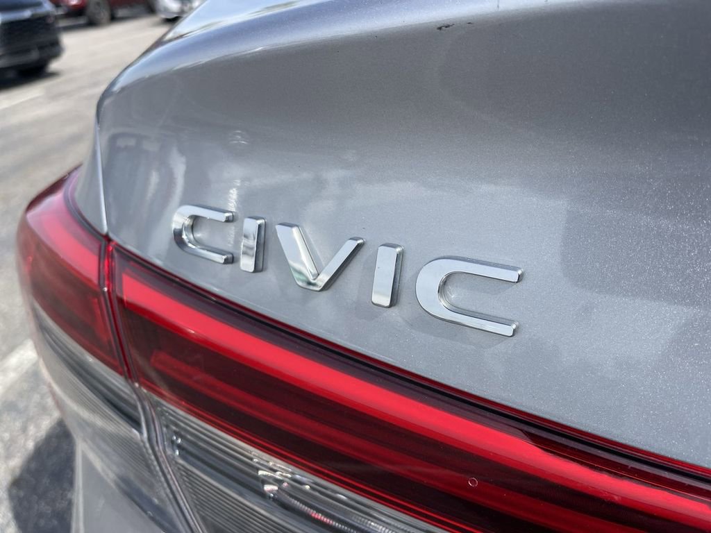 Used 2023 Honda Civic Sport image 6