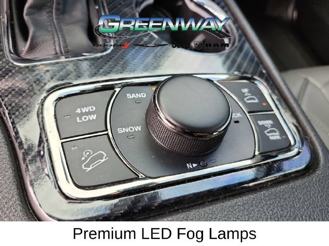 Used 2021 Jeep Grand Cherokee High Altitude AWD/4WD image 24