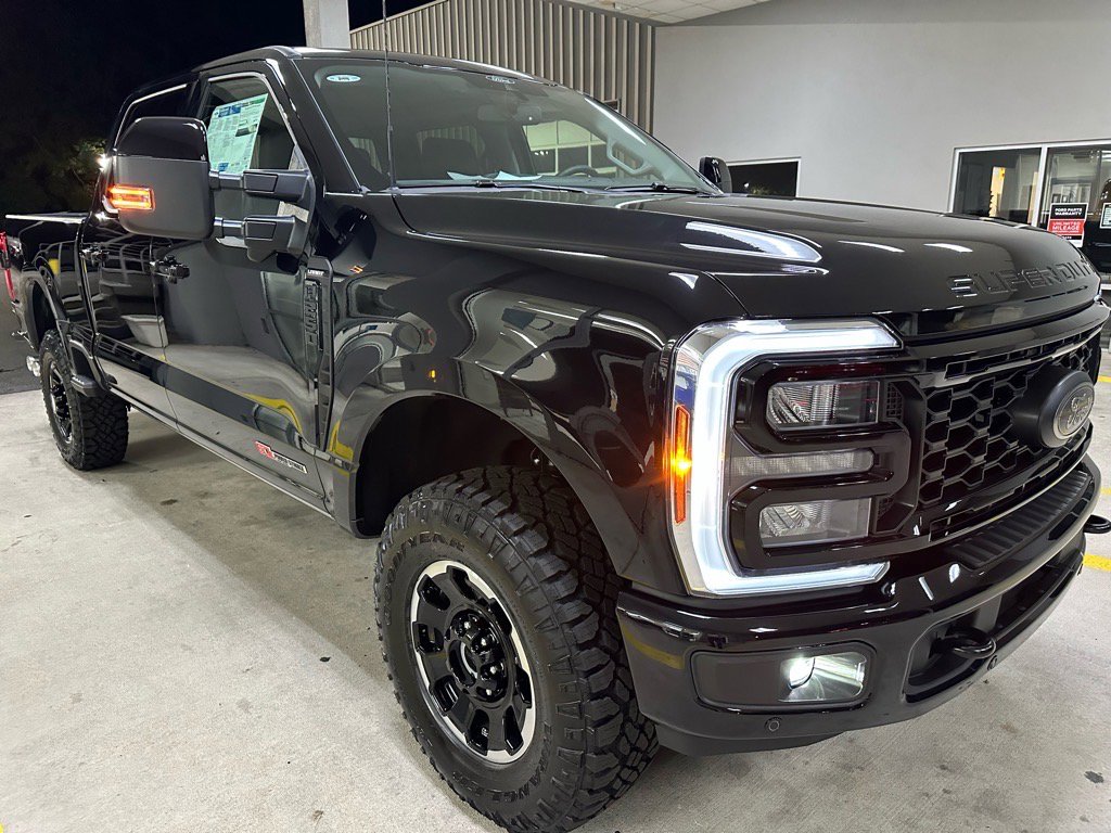 New 2026 Ford F250 Lariat image 10