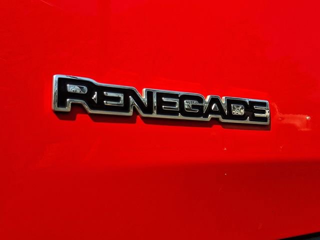 Used 2016 Jeep Renegade Latitude image 29