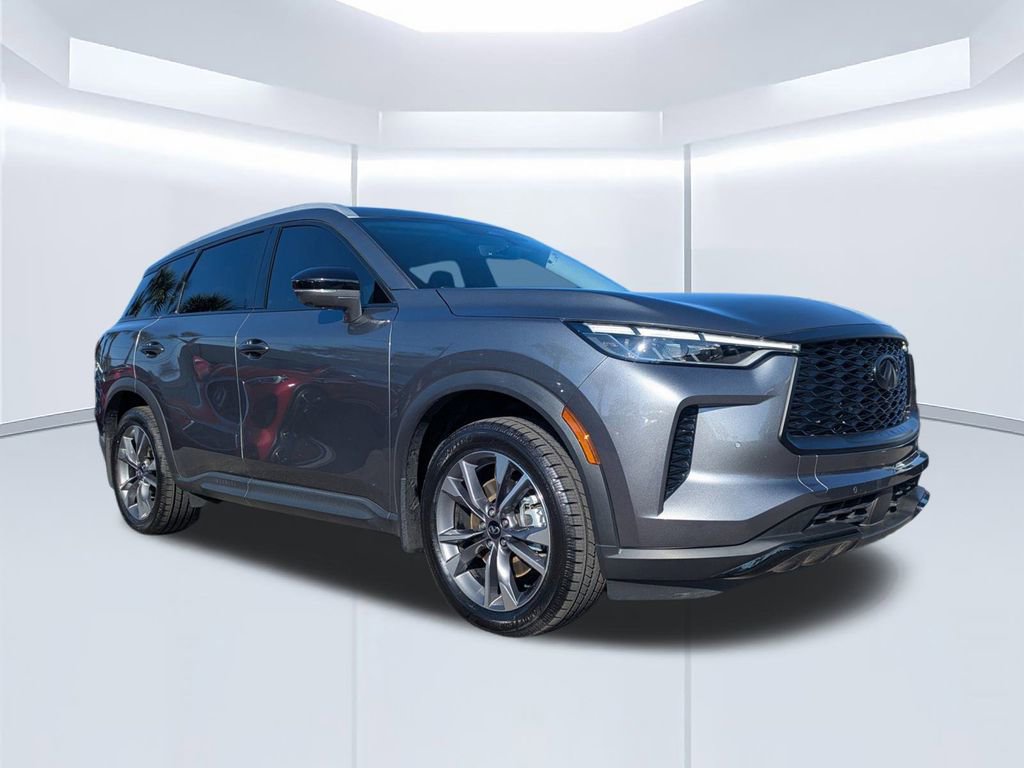Certified 2023 INFINITI QX60 Luxe w/ Cargo Package image 2