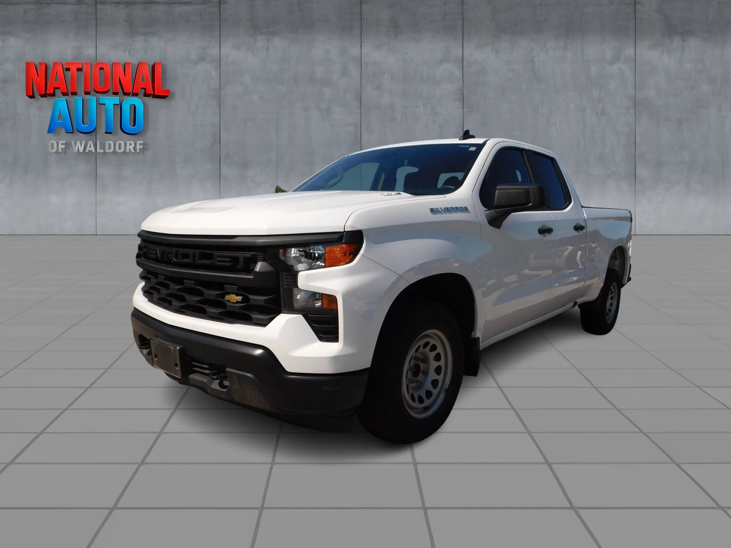 Used 2025 Chevrolet Silverado 1500 W/T RWD image 1