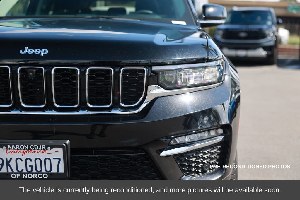 Used 2022 Jeep Grand Cherokee Limited 4xe w/ Luxury Tech Group II image 5