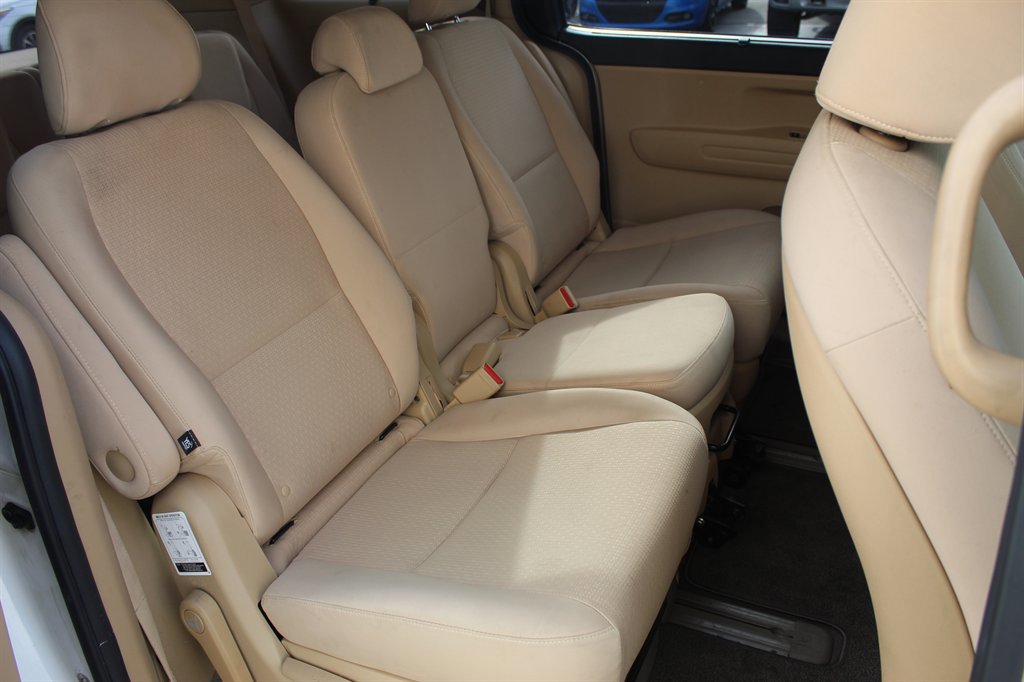 Used 2016 Kia Sedona LX w/ Option Group 020 image 13