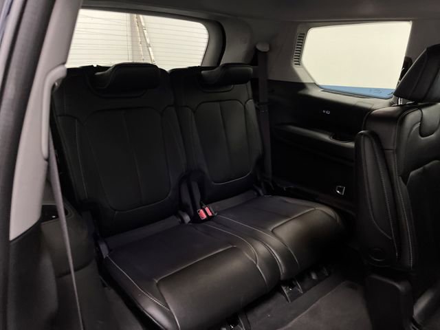 Used 2023 Jeep Grand Cherokee L Limited image 33