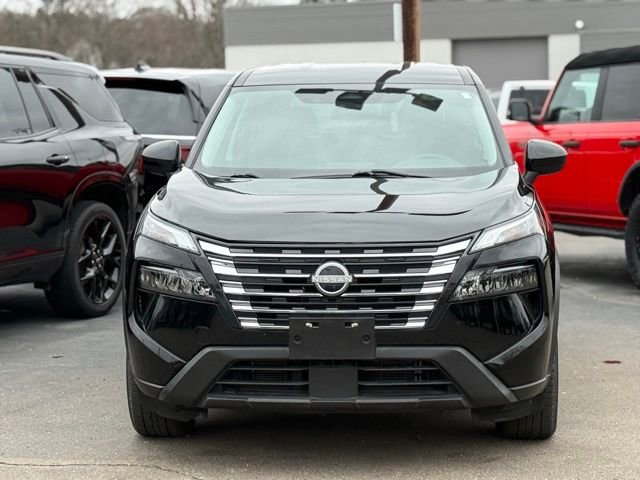 Used 2024 Nissan Rogue SV image 33