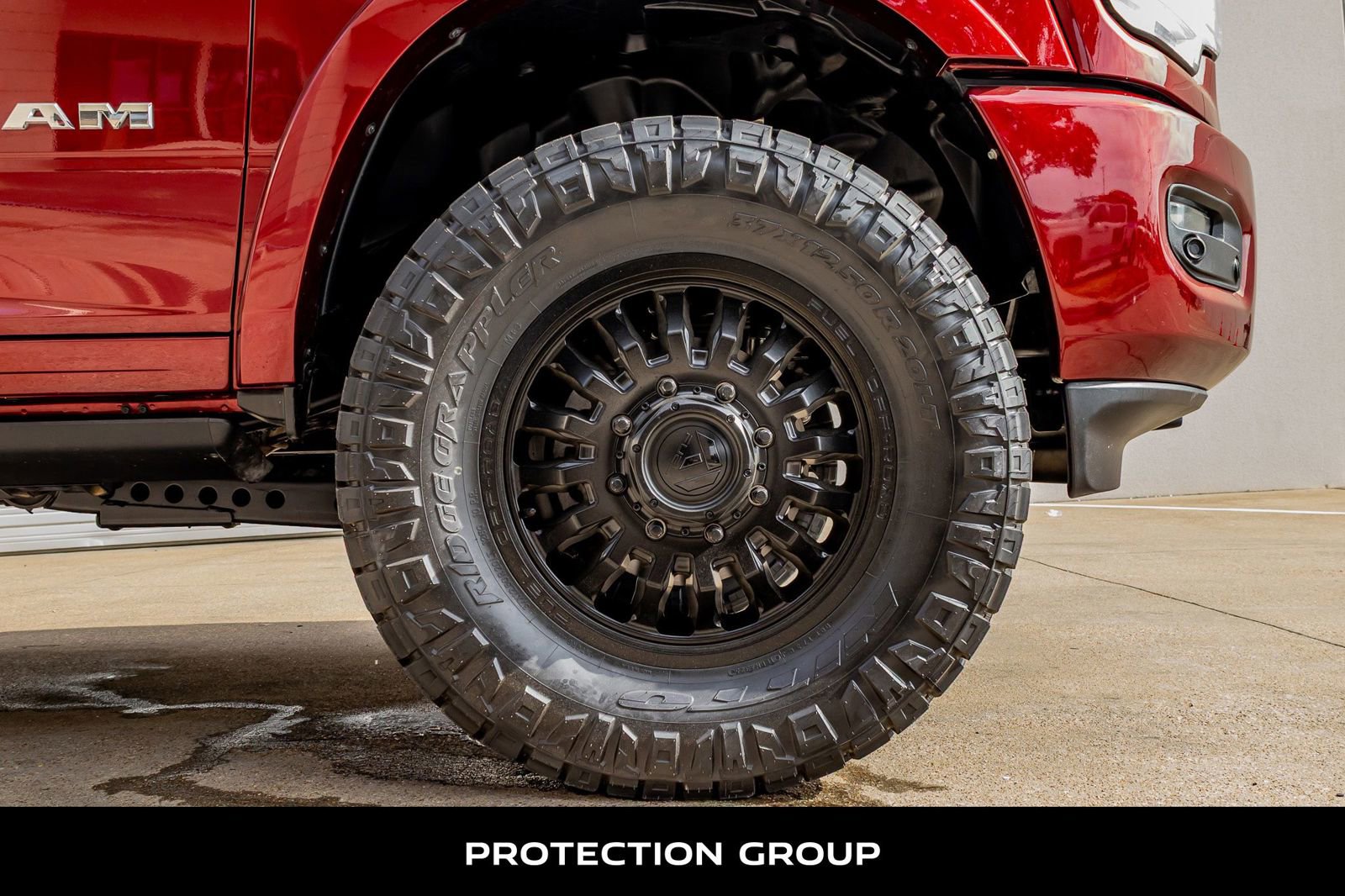 Used 2019 RAM 3500 Laramie image 12