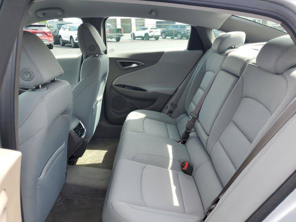 Used 2018 Chevrolet Malibu LT FWD image 27