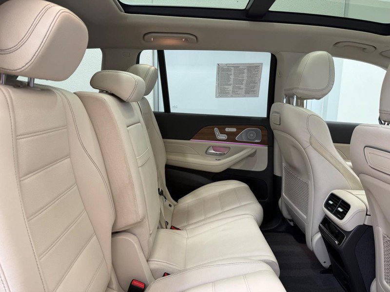 Used 2020 Mercedes-Benz GLS 450 4MATIC image 8