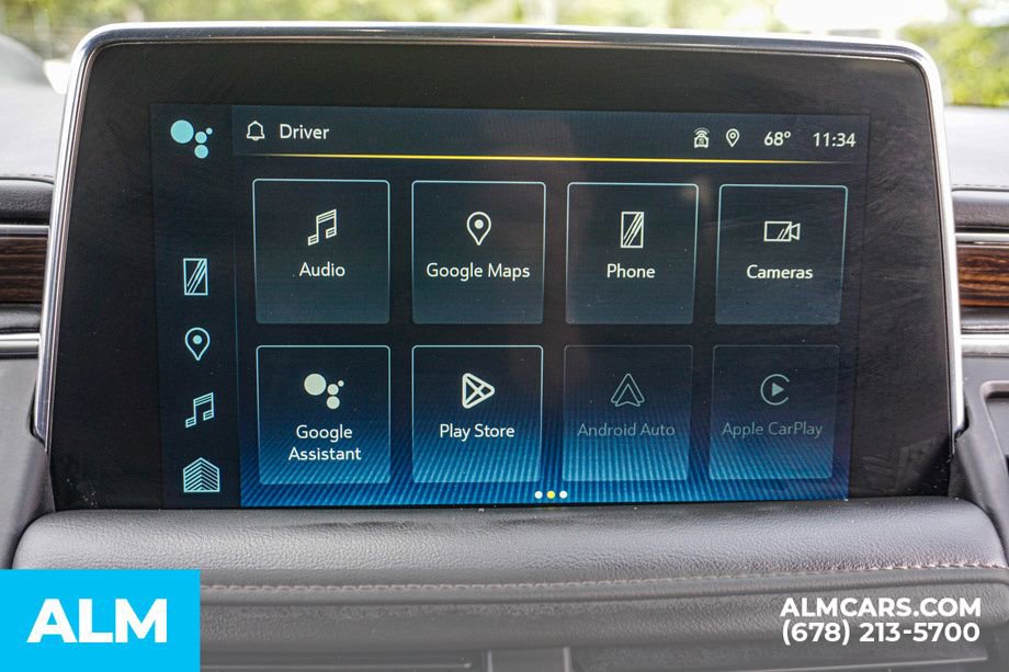 Used 2022 Chevrolet Suburban High Country image 36