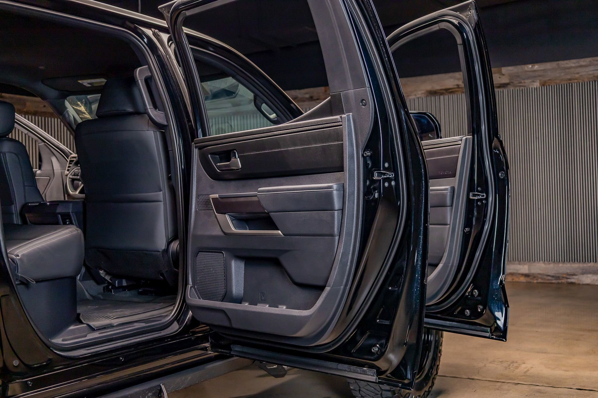 Used 2025 Toyota Tundra SR5 image 32