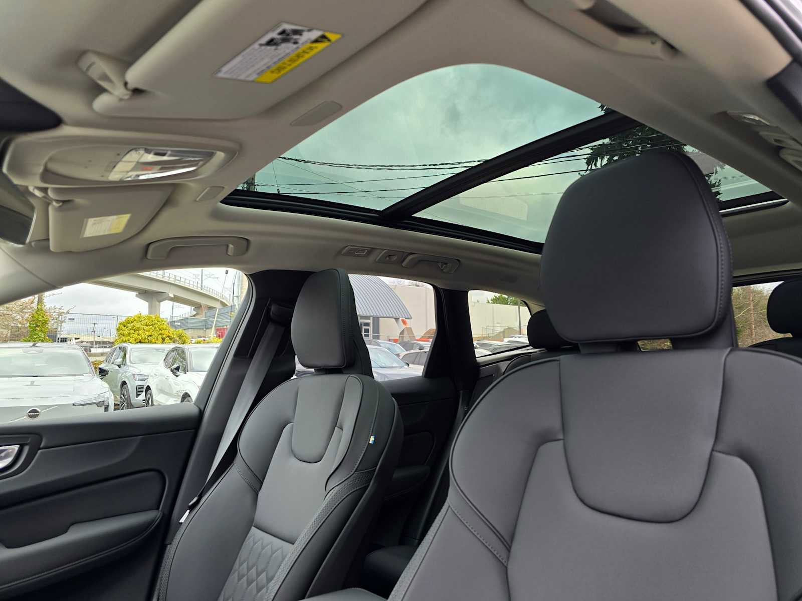 New 2026 Volvo XC60 T8 Plus w/ Protection Package Premier image 21