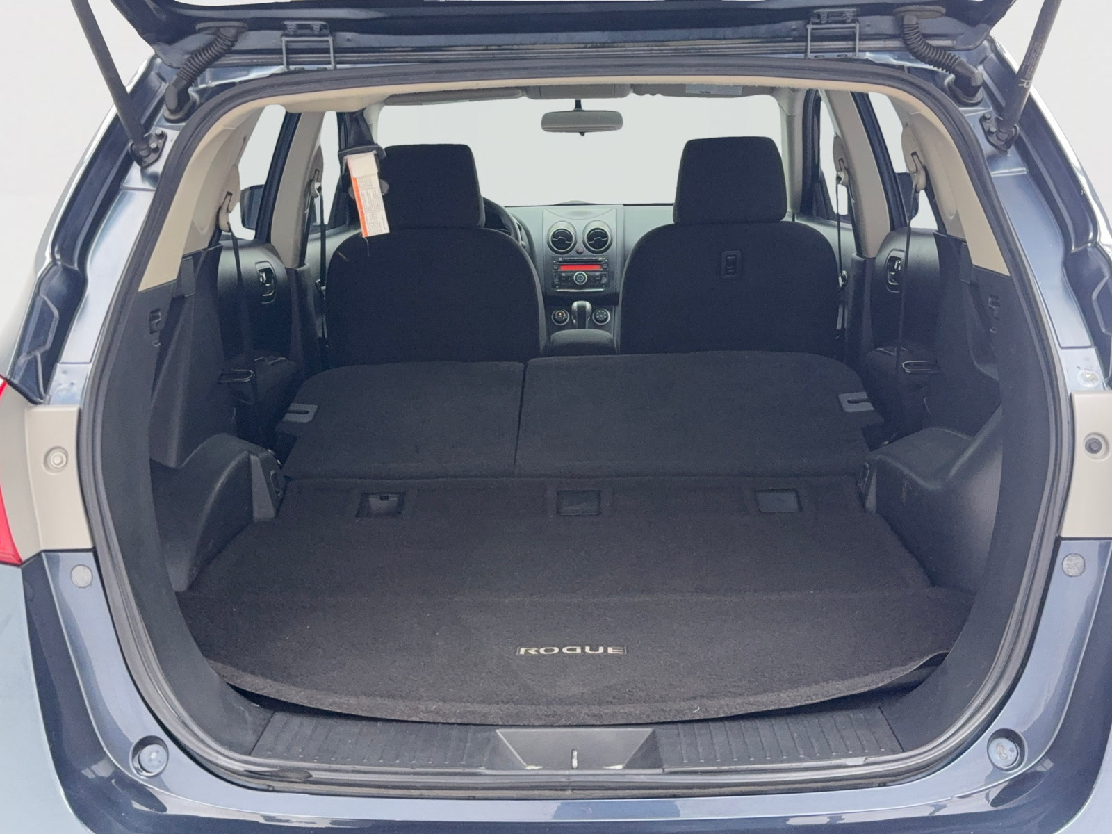 Used 2015 Nissan Rogue S FWD image 48