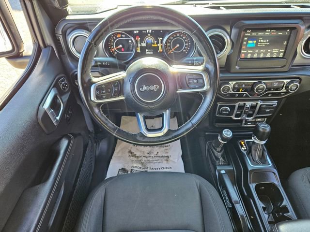 Used 2020 Jeep Wrangler Unlimited Sahara w/ Cold Weather Group AWD/4WD image 12