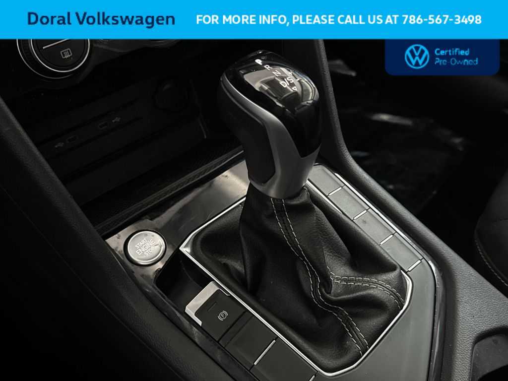 Used 2024 Volkswagen Taos SE FWD image 21