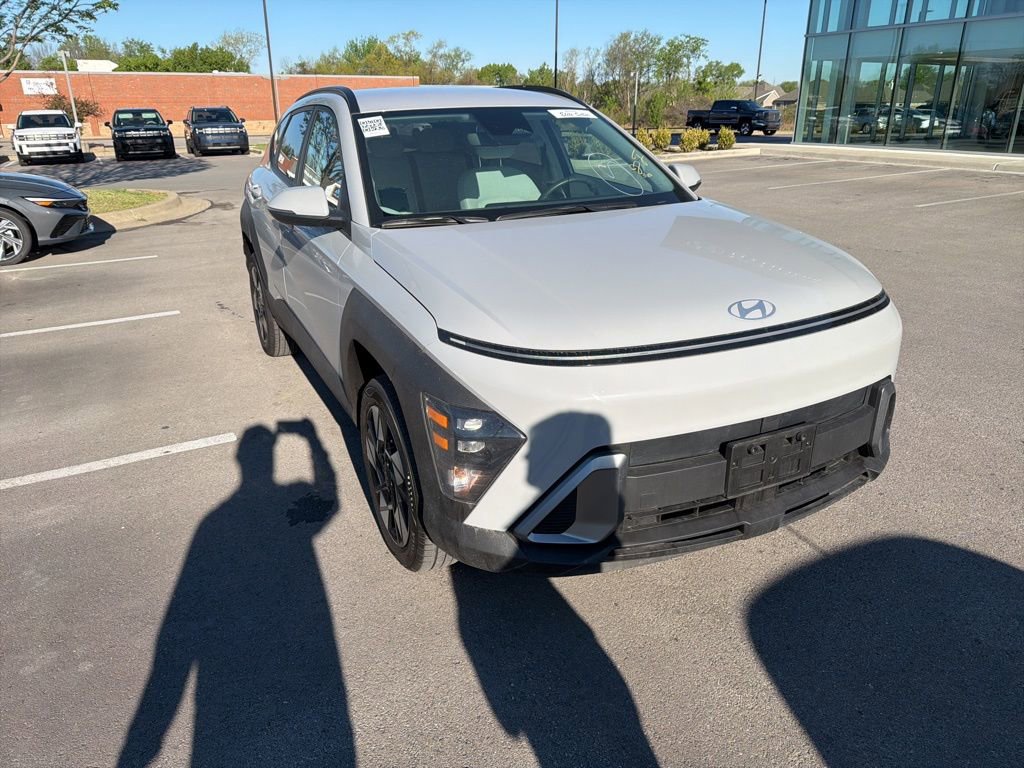 Certified 2025 Hyundai Kona SEL image 6