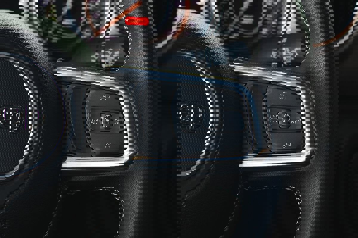 Used 2023 Jeep Gladiator Overland image 23