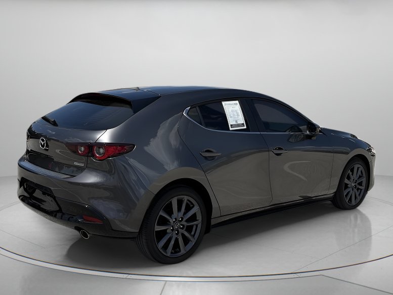 Used 2023 MAZDA MAZDA3 s FWD image 3