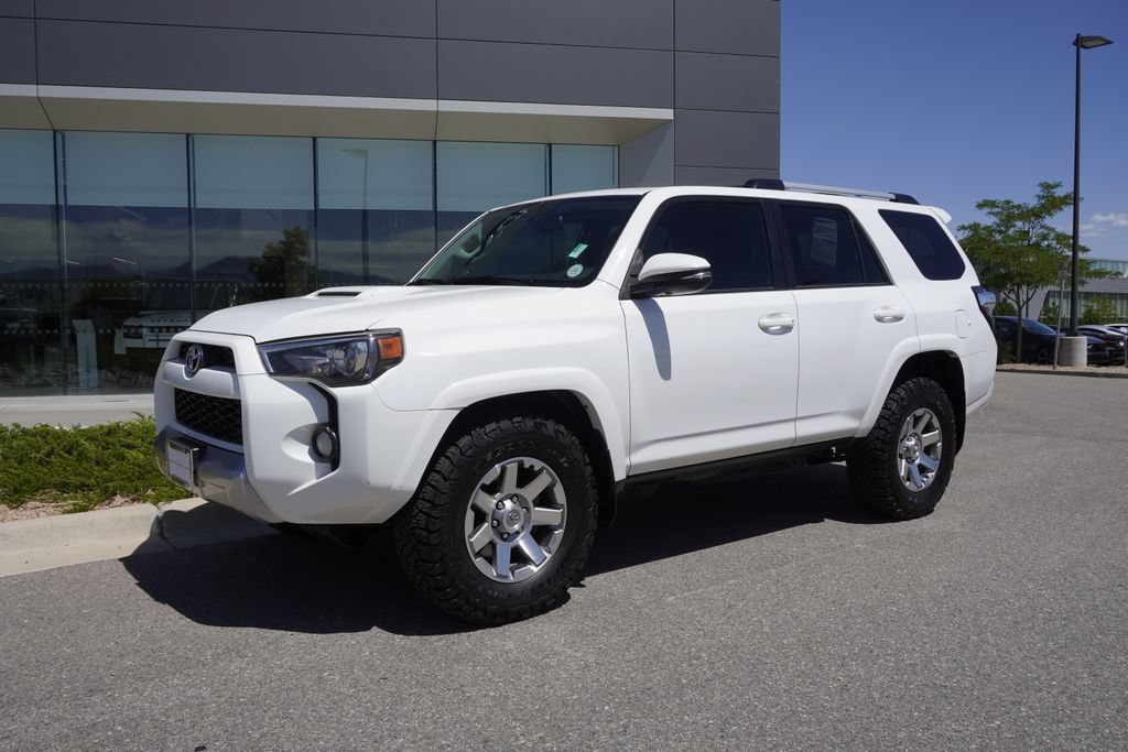 Used 2015 Toyota 4Runner Trail Premium AWD/4WD image 3