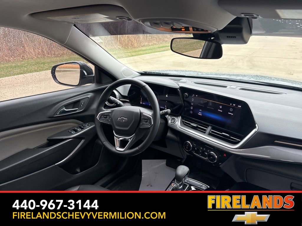 Certified 2025 Chevrolet Trax ACTIV w/ Sunroof Package image 33