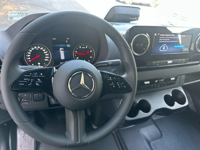 New 2026 Mercedes-Benz Sprinter 2500 image 12