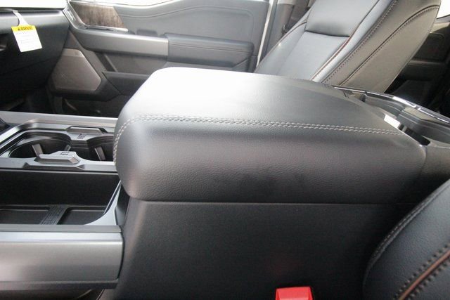 New 2026 Ford F350 Lariat w/ Lariat Ultimate Package image 32