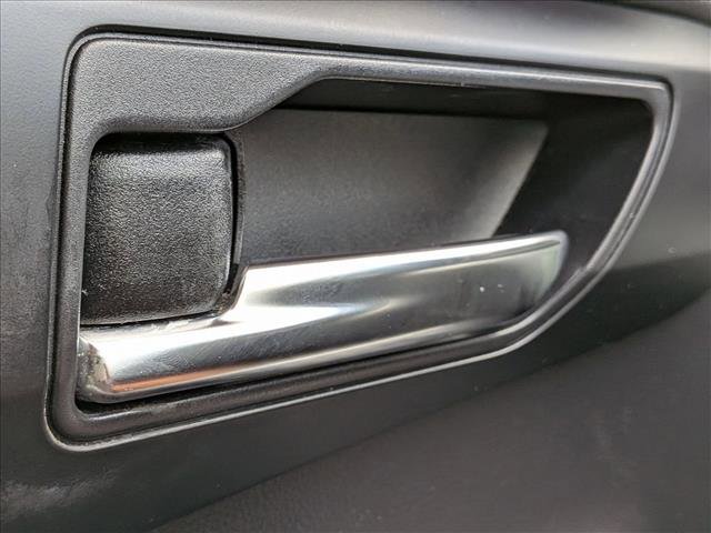 Used 2020 Toyota Highlander XLE image 4
