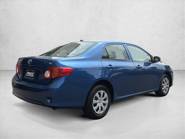 Used 2010 Toyota Corolla LE FWD image 5