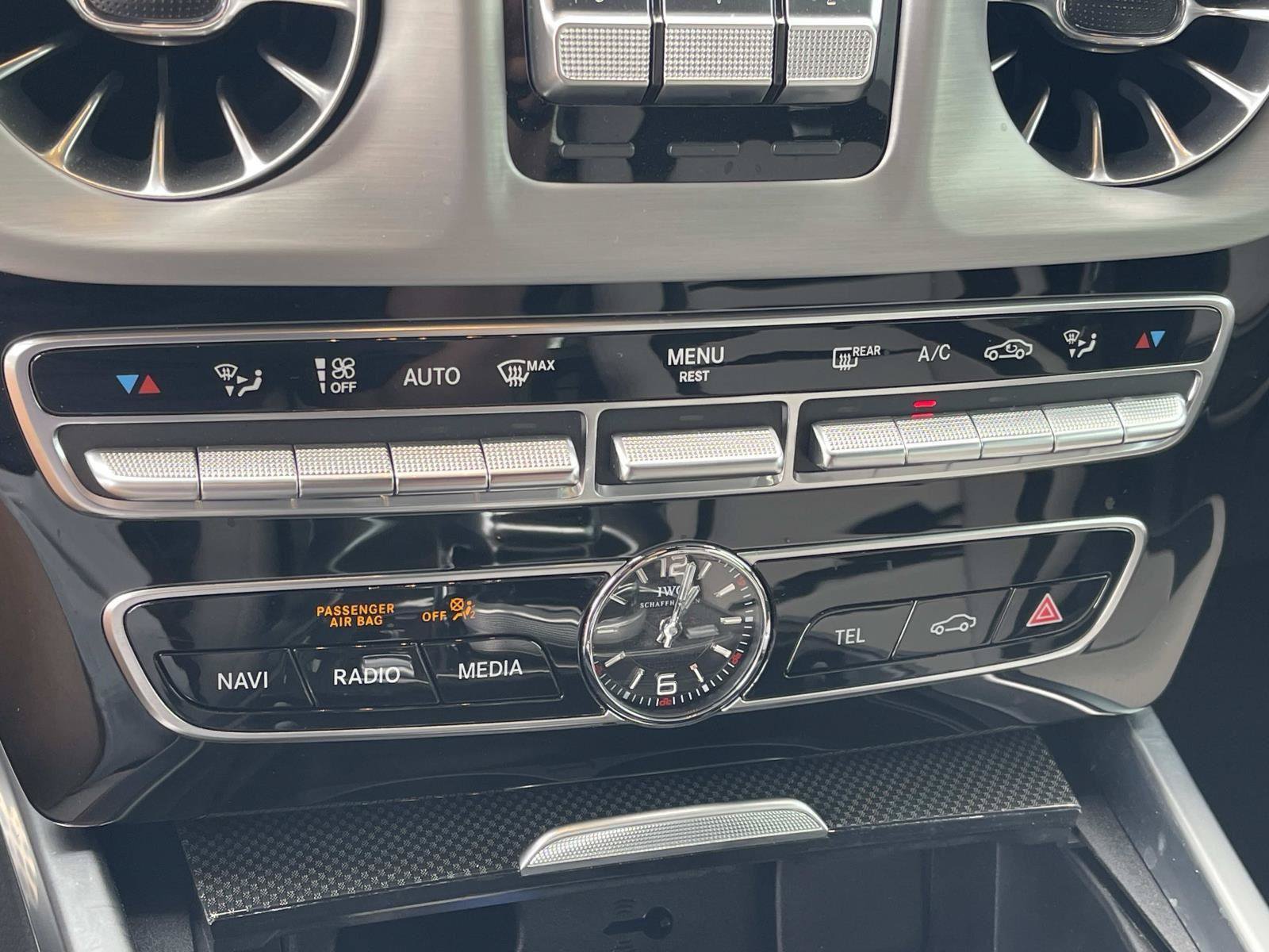 Certified 2021 Mercedes-Benz G 63 AMG 4MATIC image 36