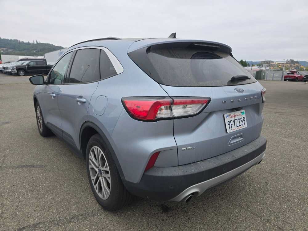 Used 2022 Ford Escape SEL w/ Technology Package FWD image 16