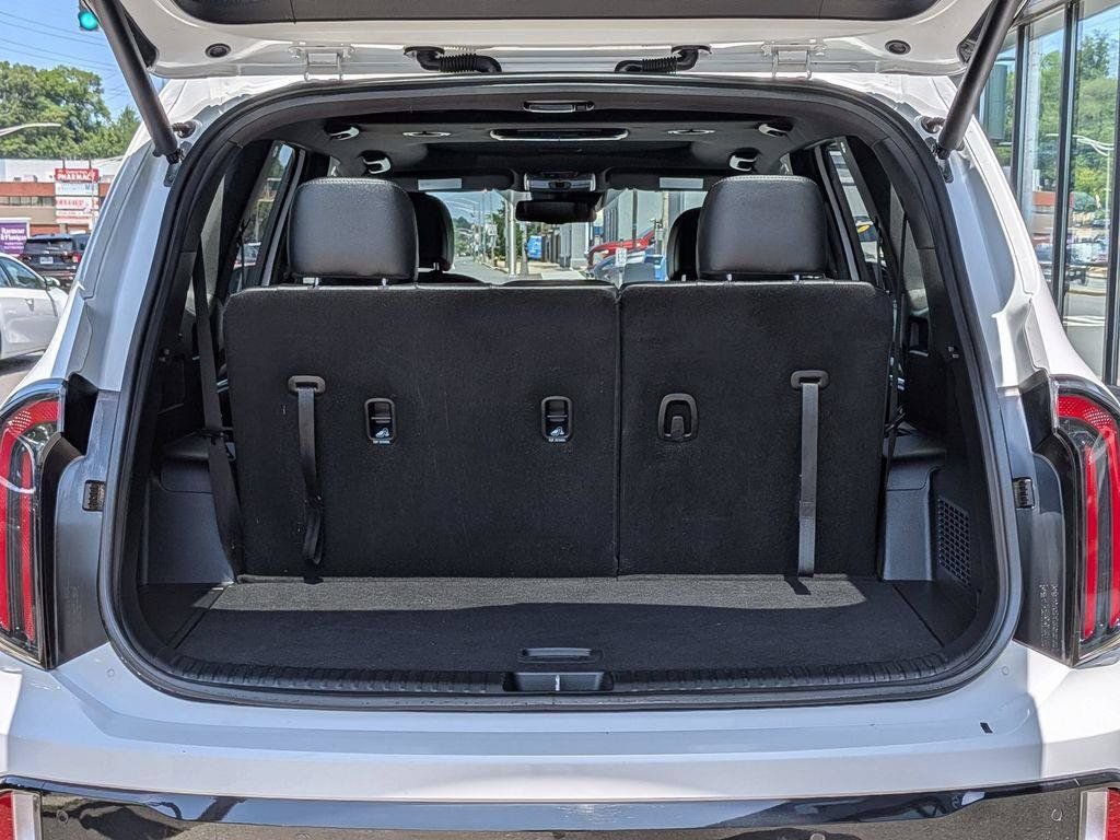 Used 2024 Kia Telluride EX X-Line AWD/4WD image 9