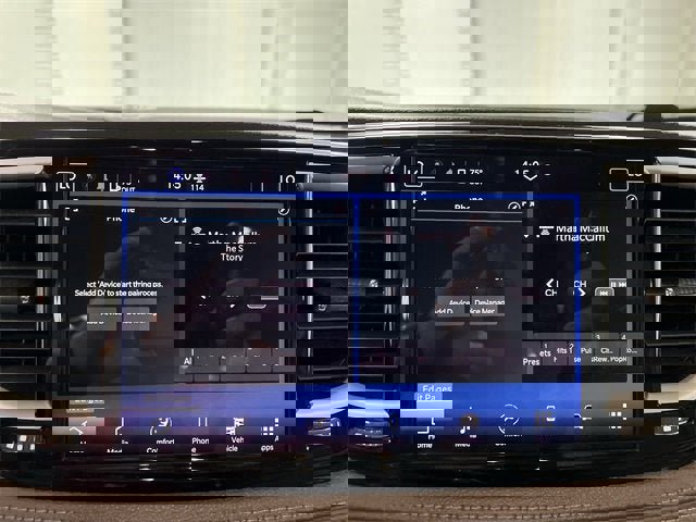 Used 2021 Chrysler Pacifica Touring image 13