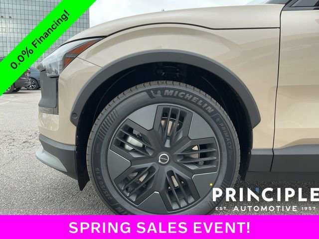 New 2026 Volvo EX30 Cross Country Ultra image 9