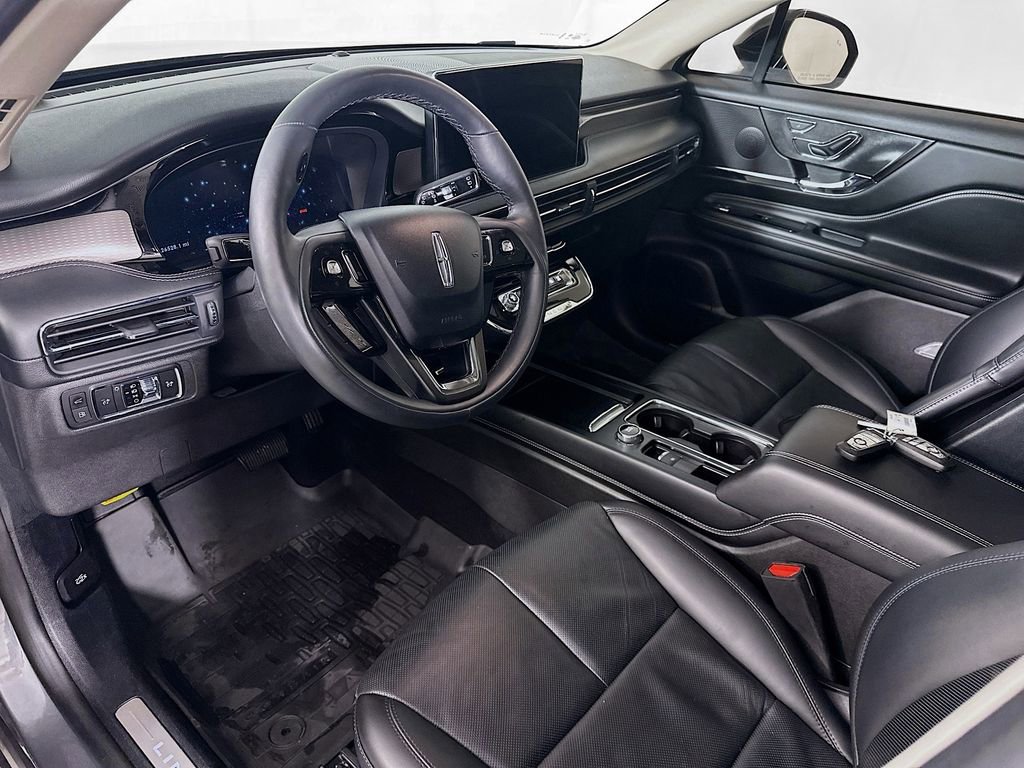 Used 2023 Lincoln Corsair Grand Touring w/ Equipment Group 301A image 30