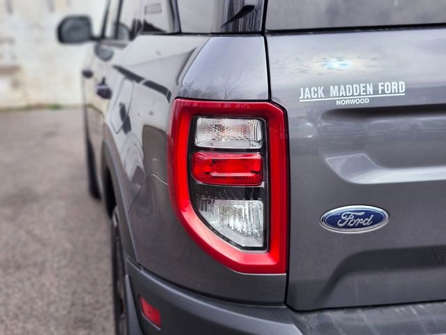Used 2021 Ford Bronco Sport Outer Banks image 9