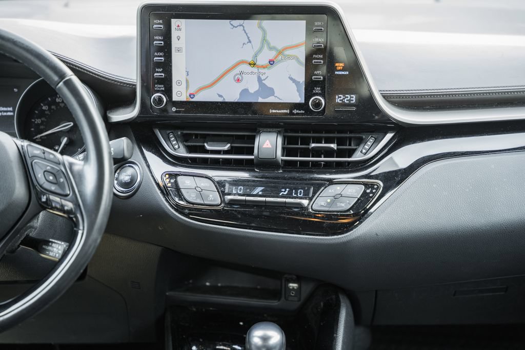 Used 2019 Toyota C-HR Limited FWD image 21