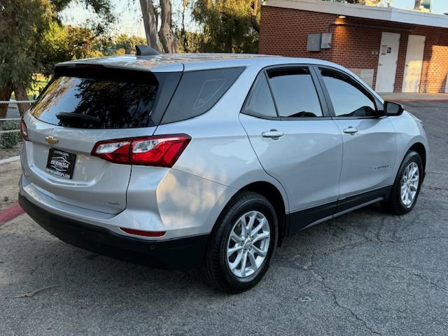Used 2021 Chevrolet Equinox LS image 3