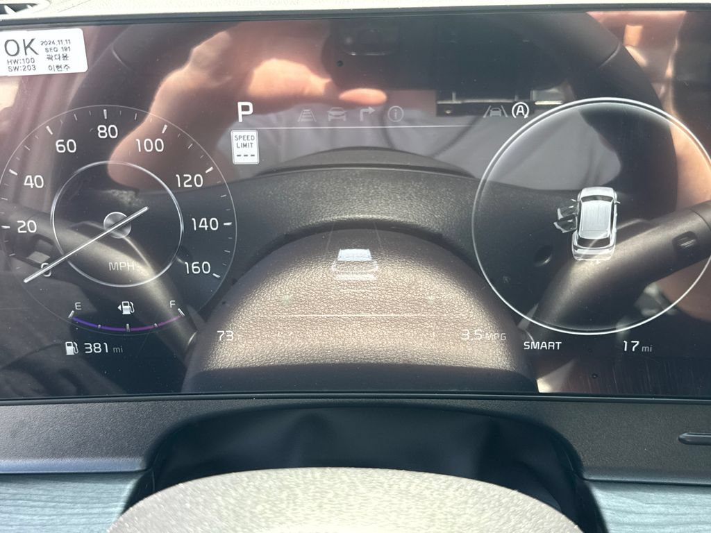 Certified 2025 Kia Sportage X-Pro Prestige AWD/4WD image 27