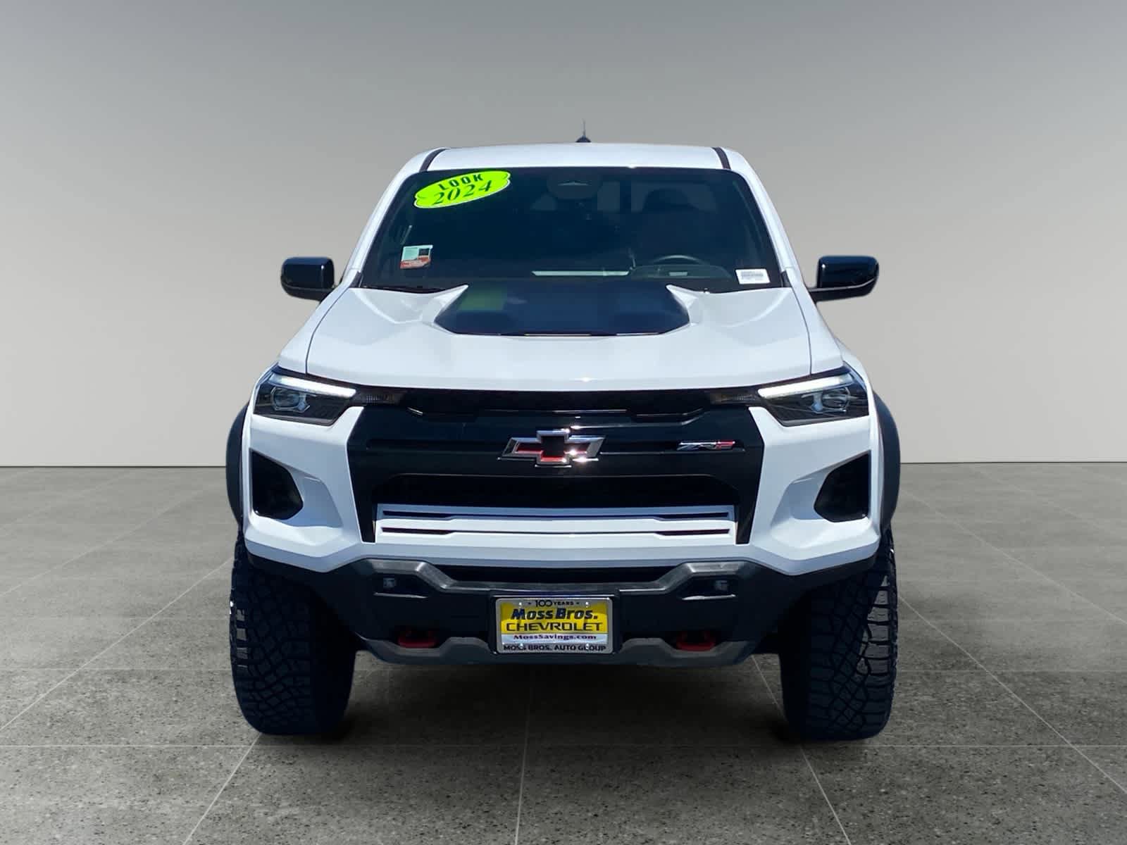 Used 2024 Chevrolet Colorado ZR2 AWD/4WD image 8